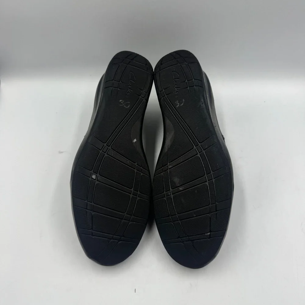 Clarks Collection Black Leather Wedge Pumps Ultimate Comfort Womens 8